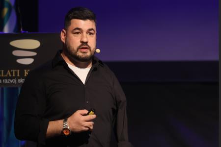 ZLATI KAMEN 15 FOTO LJUBO VUKELIČ